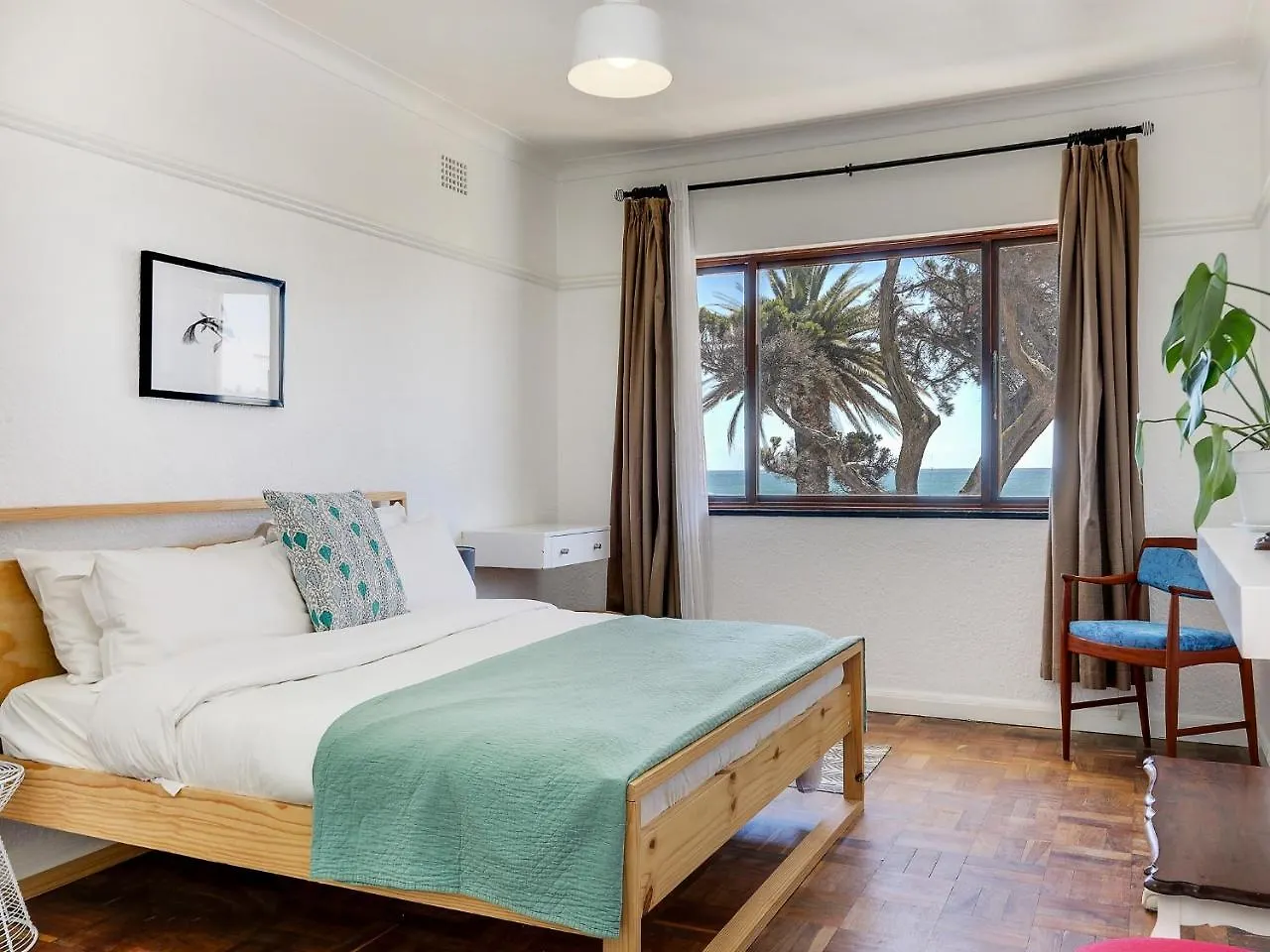 Apartments On The Bay Self-Catering Cape Town 4*,  South Africa